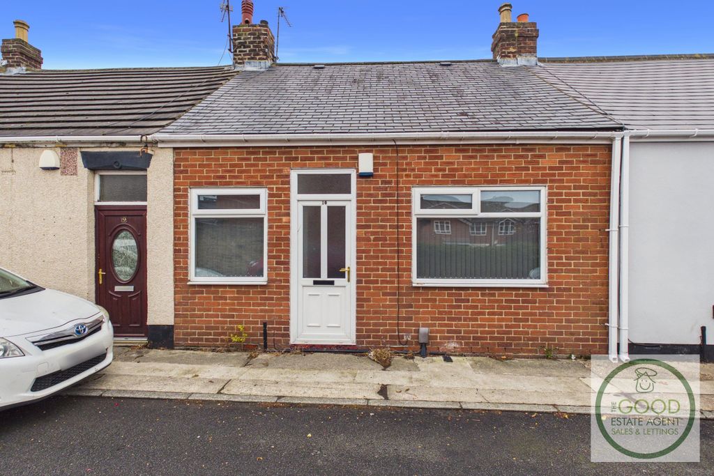 Property photo 1 of 12