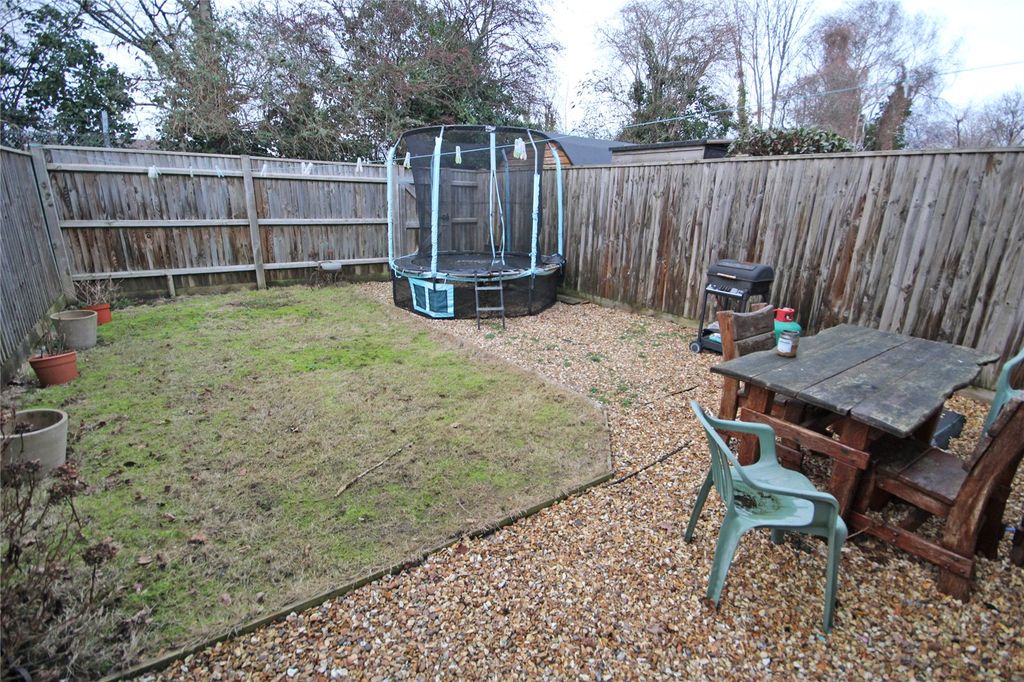 Property photo 2 of 11 Picture No. 10