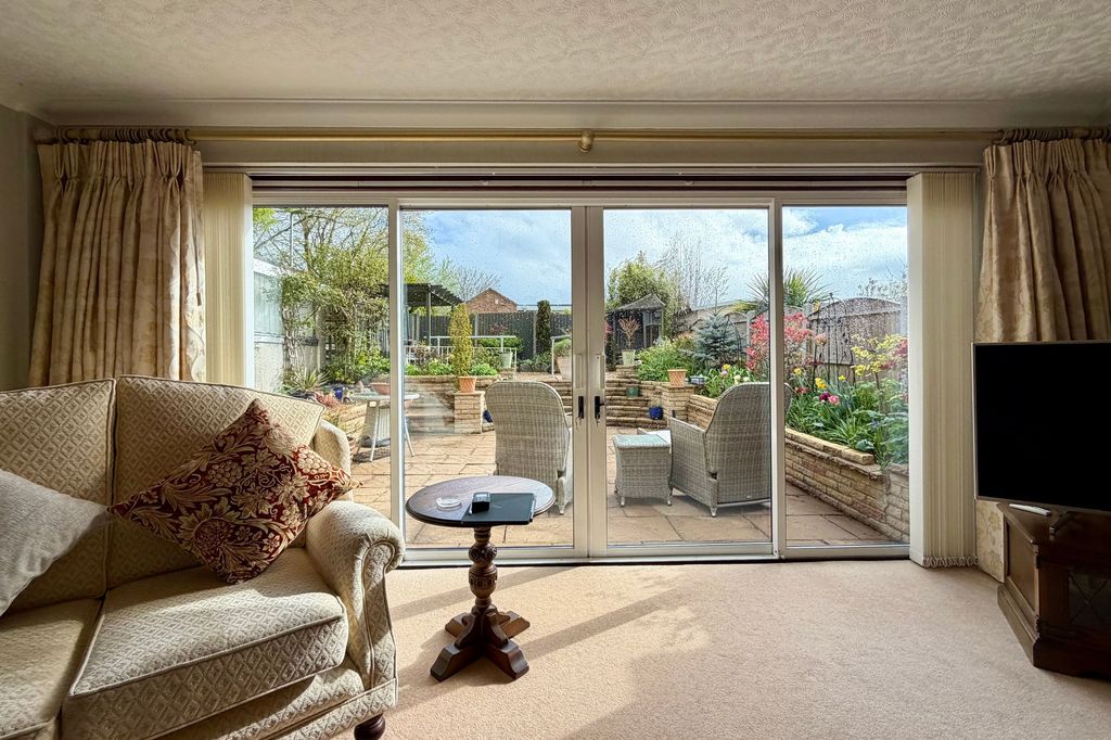 Property photo 3 of 19