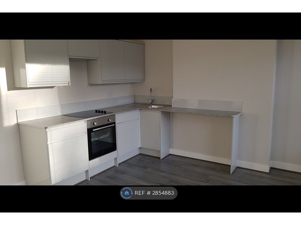 Property photo 2 of 7 Kitchen/Living Space