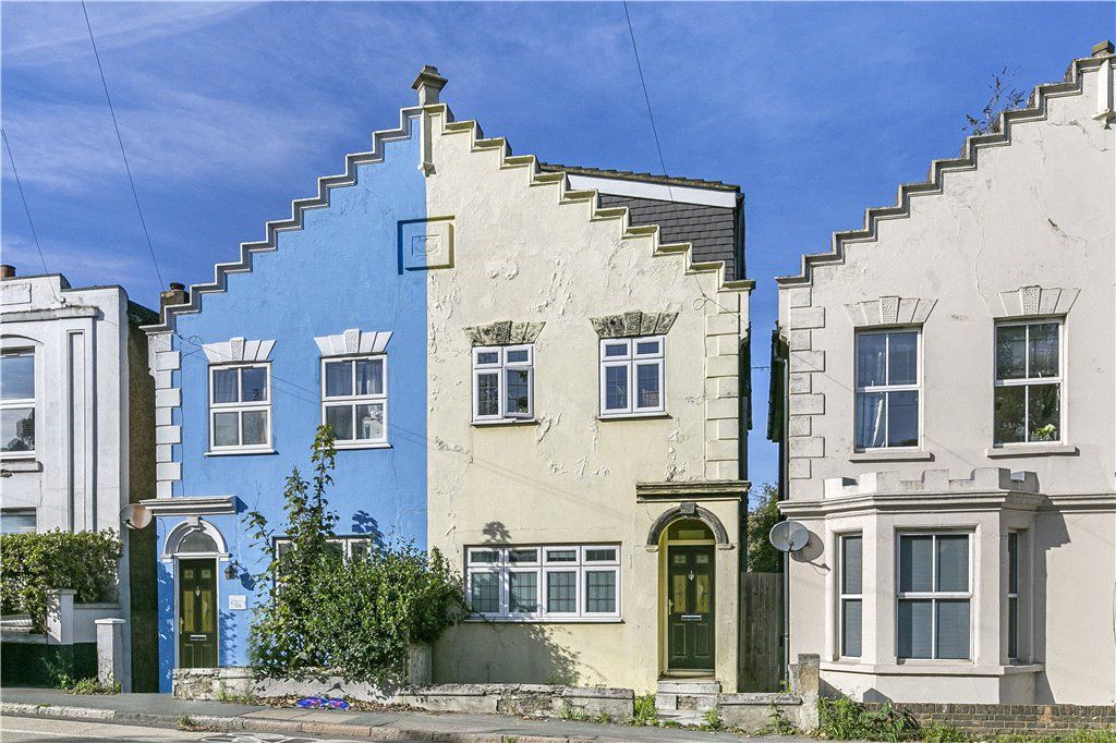 Property photo 1 of 10 Exterior