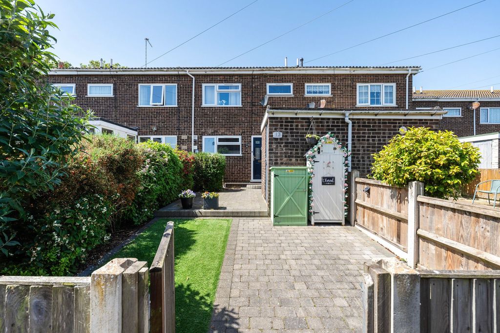 Property photo 1 of 18