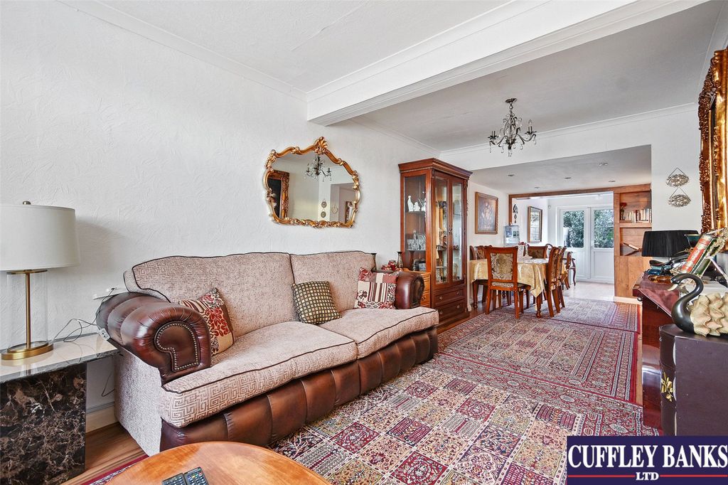 Property photo 3 of 14 Picture No. 02