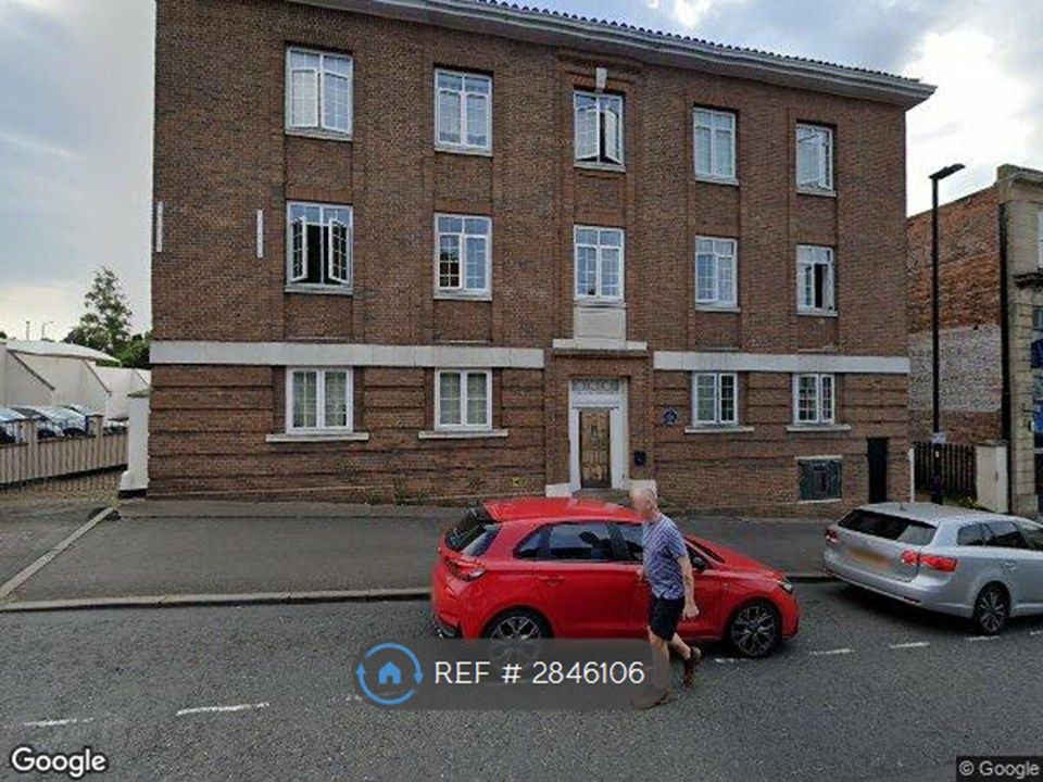 Property photo 1 of 1