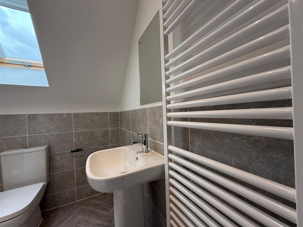 Property photo 2 of 51 0cd3B966-E4Ef-4E10-B240-693De9B848Fe.Jpg