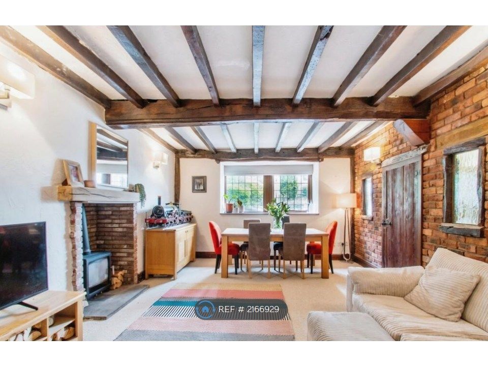 Property photo 2 of 26
