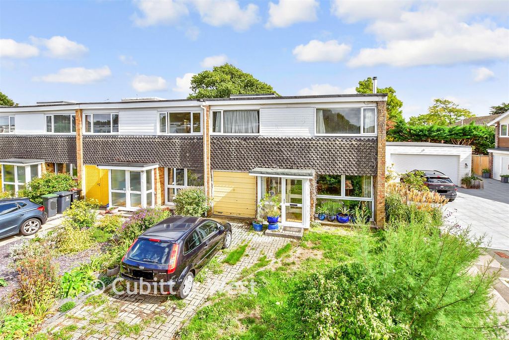 Property photo 1 of 12 External (Web) 1