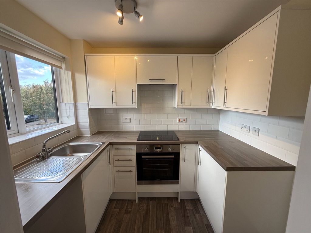 Property photo 2 of 10 Picture No. 01