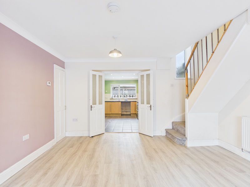 Property photo 3 of 12 Photo 11