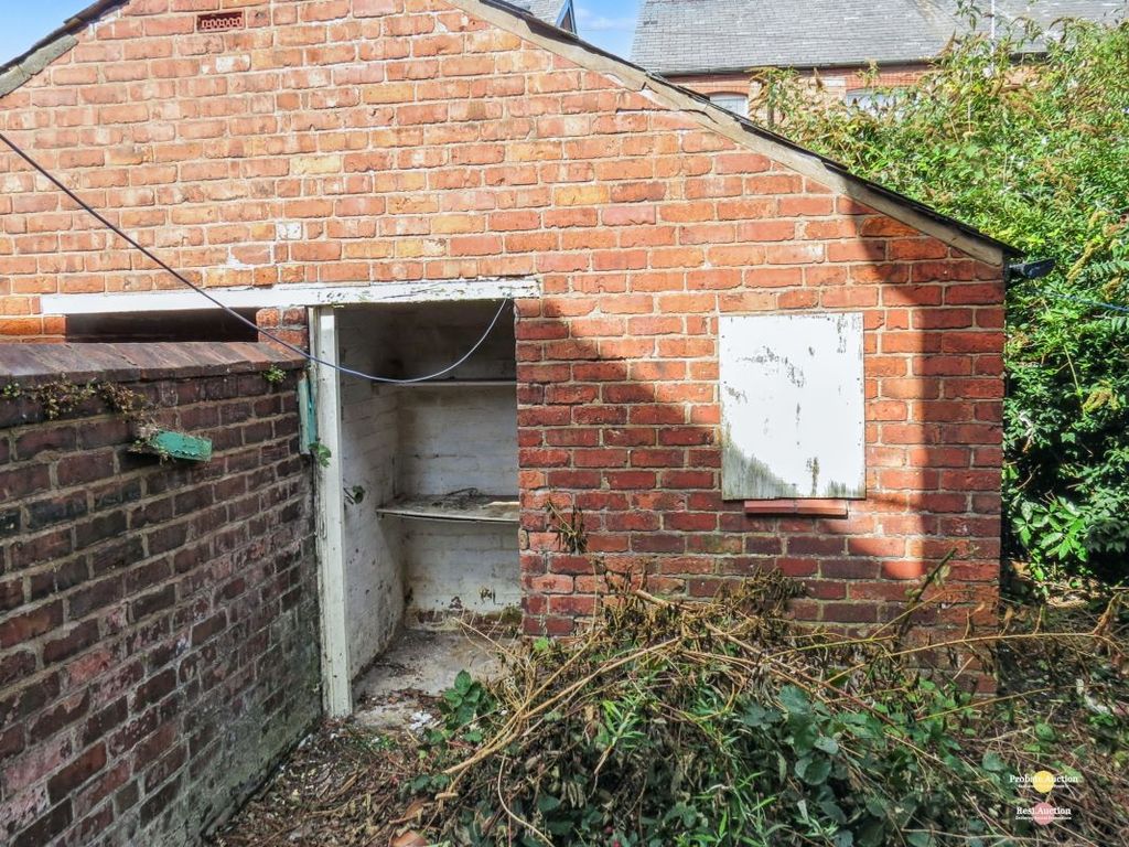 Property photo 3 of 20