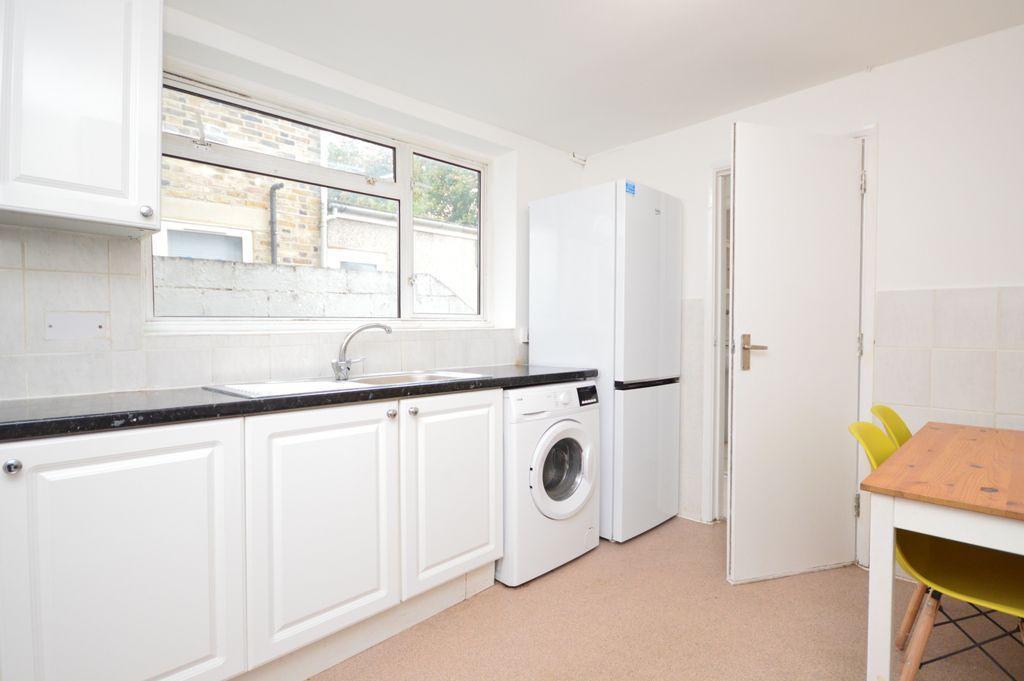 Property photo 3 of 15 Gallery