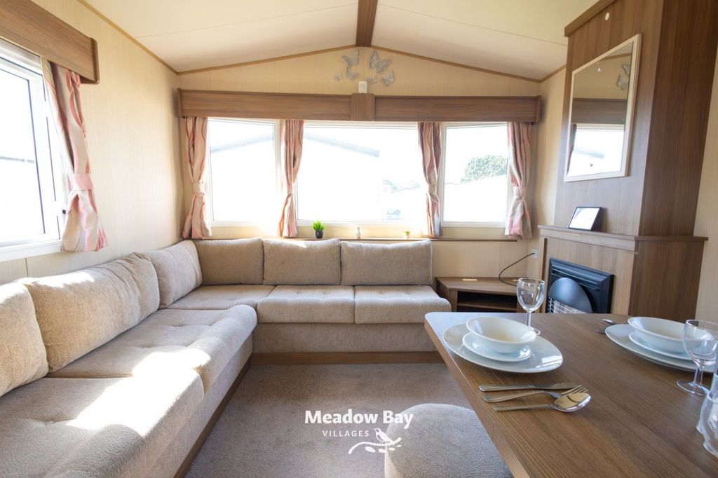 Property photo 2 of 6 2015 Abi Summer Breeze 28x10 13.Jpg