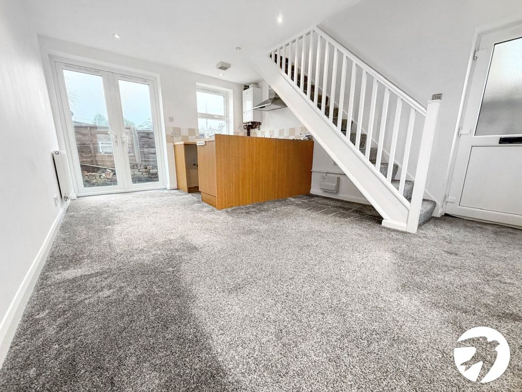 Property photo 3 of 10 Picture No. 08