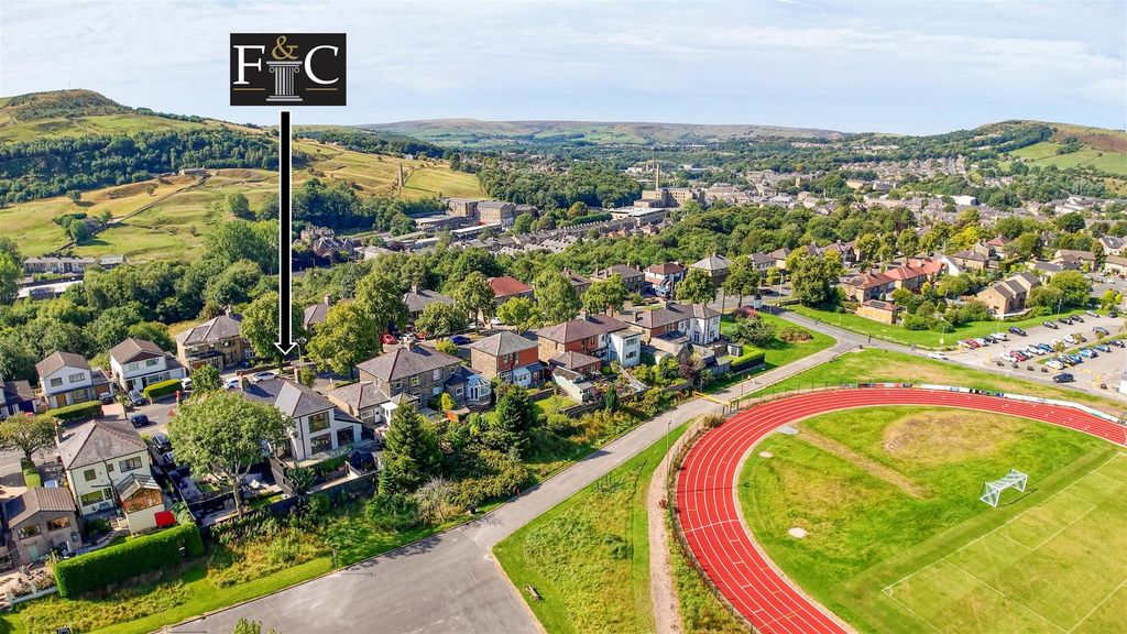 Property photo 1 of 43 Aerial Setting