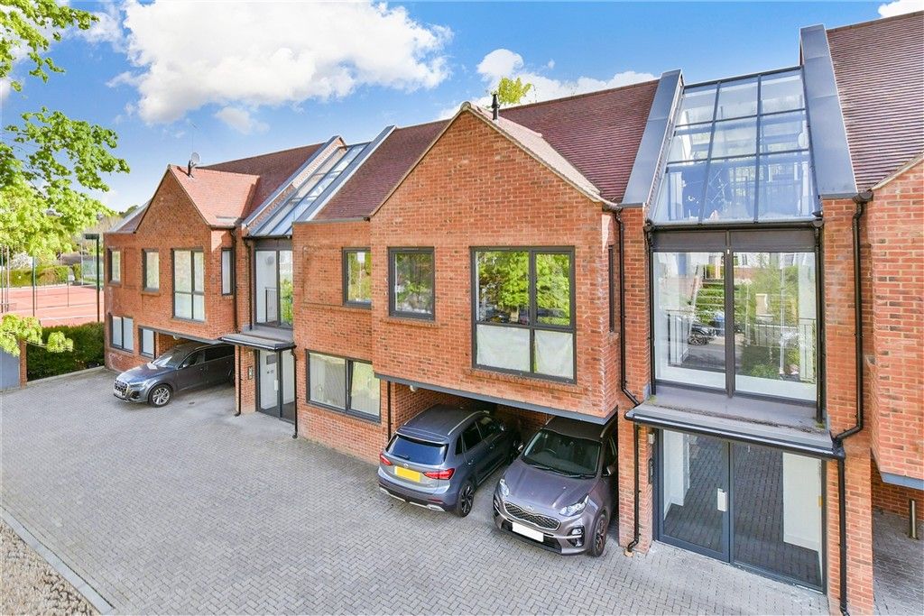 Property photo 2 of 14 External (Web)