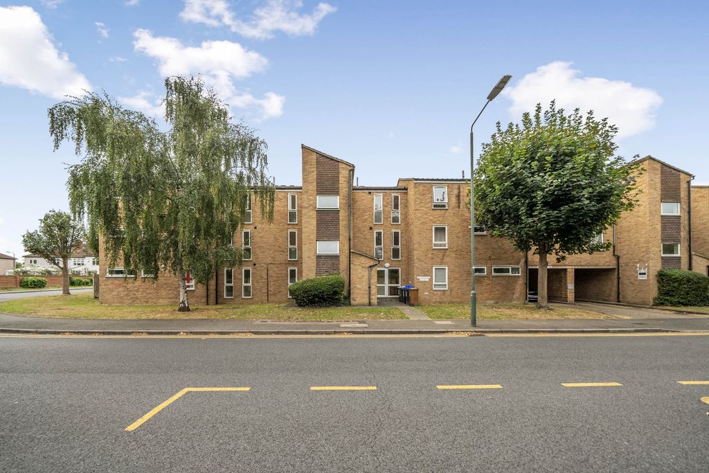 Property photo 1 of 13 5504451