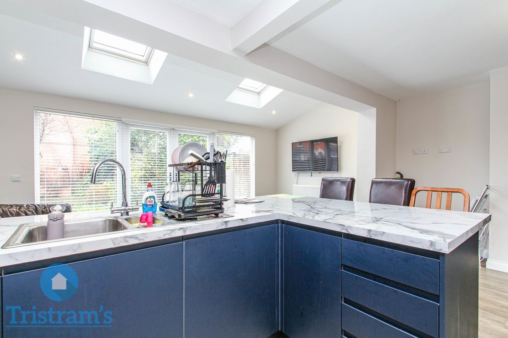 Property photo 1 of 17 Img_0046