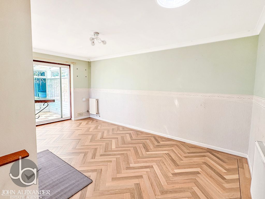 Property photo 2 of 15 20251006_140854761_0.5