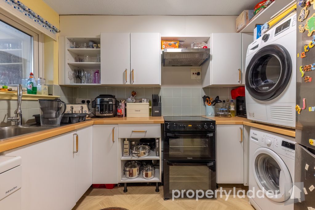 Property photo 2 of 9 Pl-3