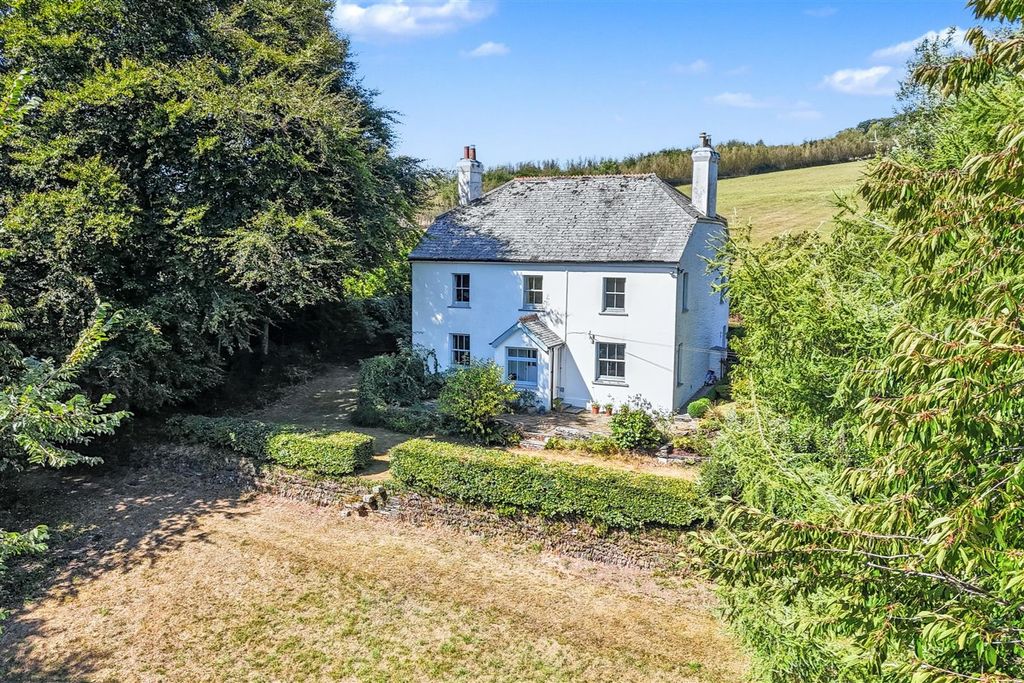 Property photo 3 of 31 Burdown House