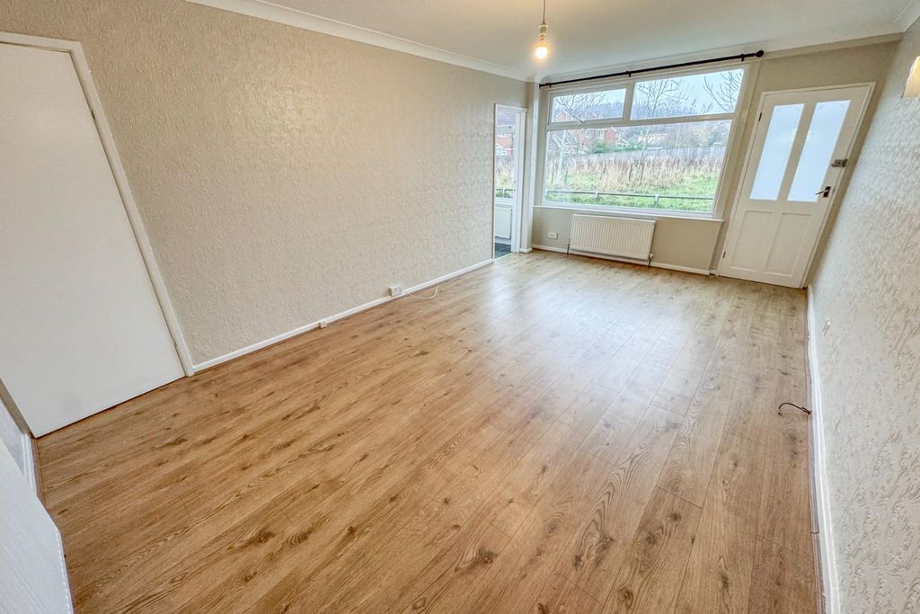 Property photo 2 of 11 2.Jpg