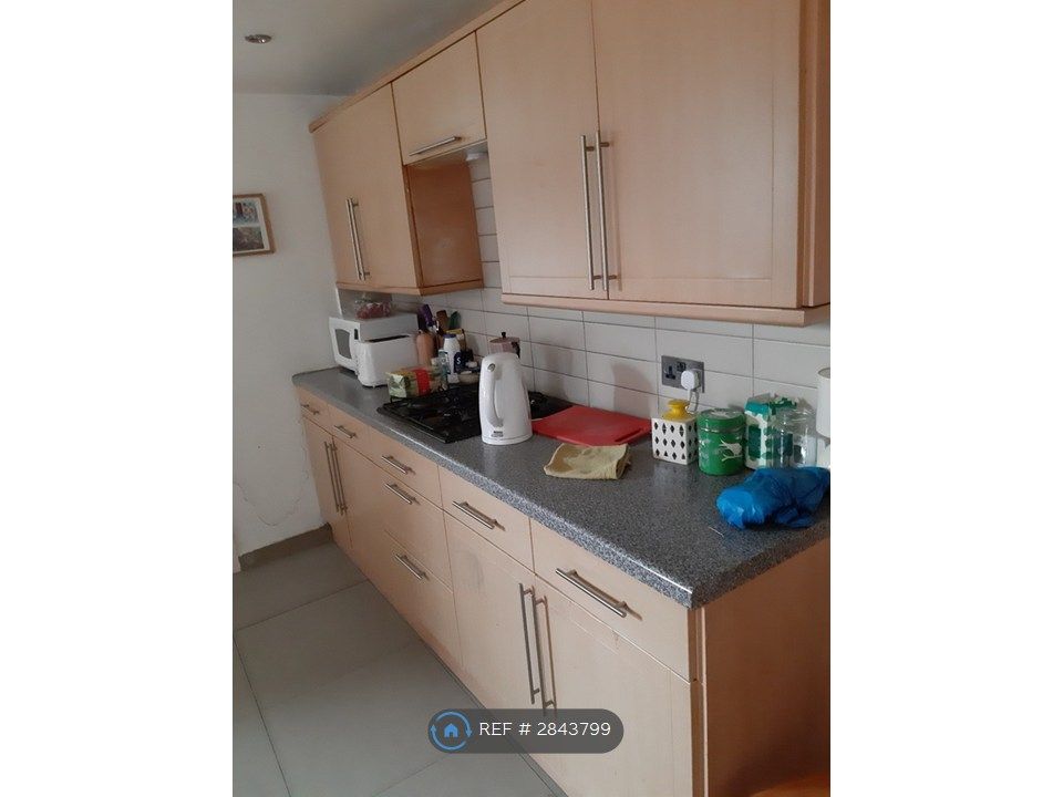 Property photo 3 of 22