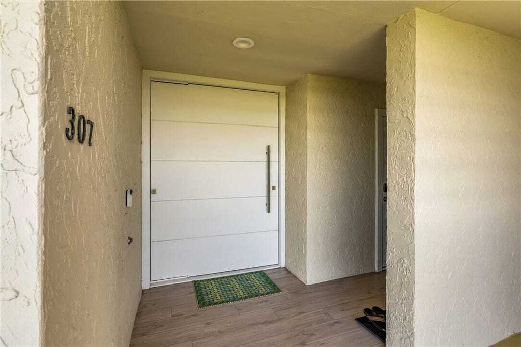 Property photo 2 of 29 <Alttext/>