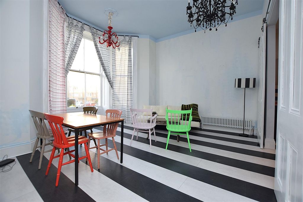 Property photo 2 of 8 Dsc_0344.Jpg