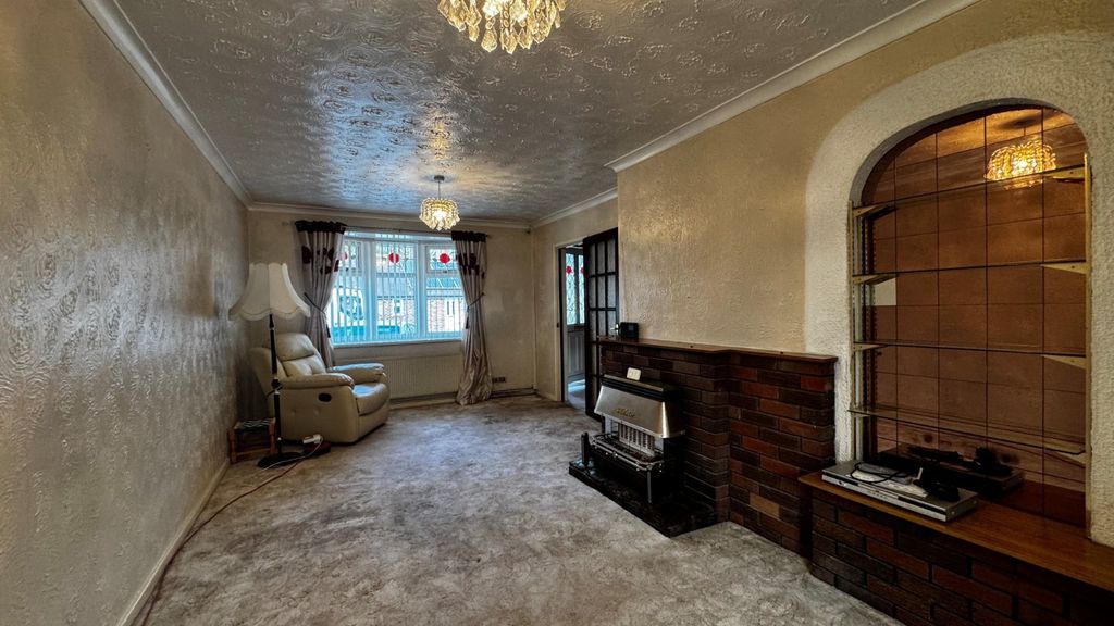 Property photo 2 of 8 Picture No. 04