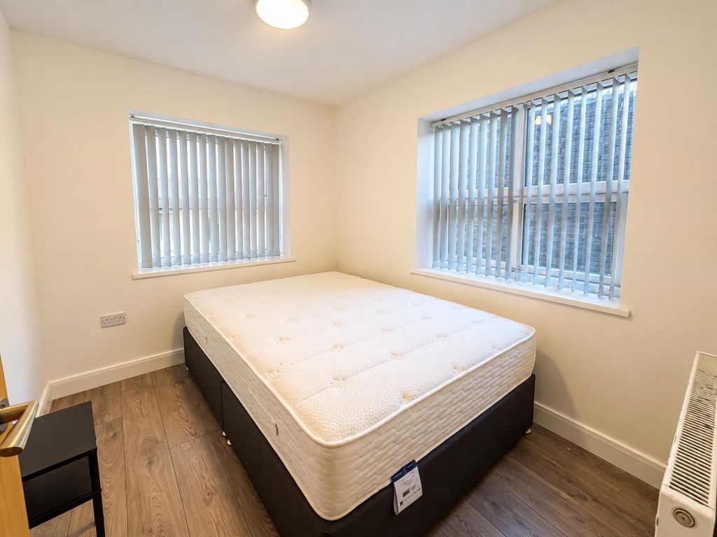 Property photo 3 of 8 B969B0E8-1B5A-473B-9d49-A8A4E3526245.Png