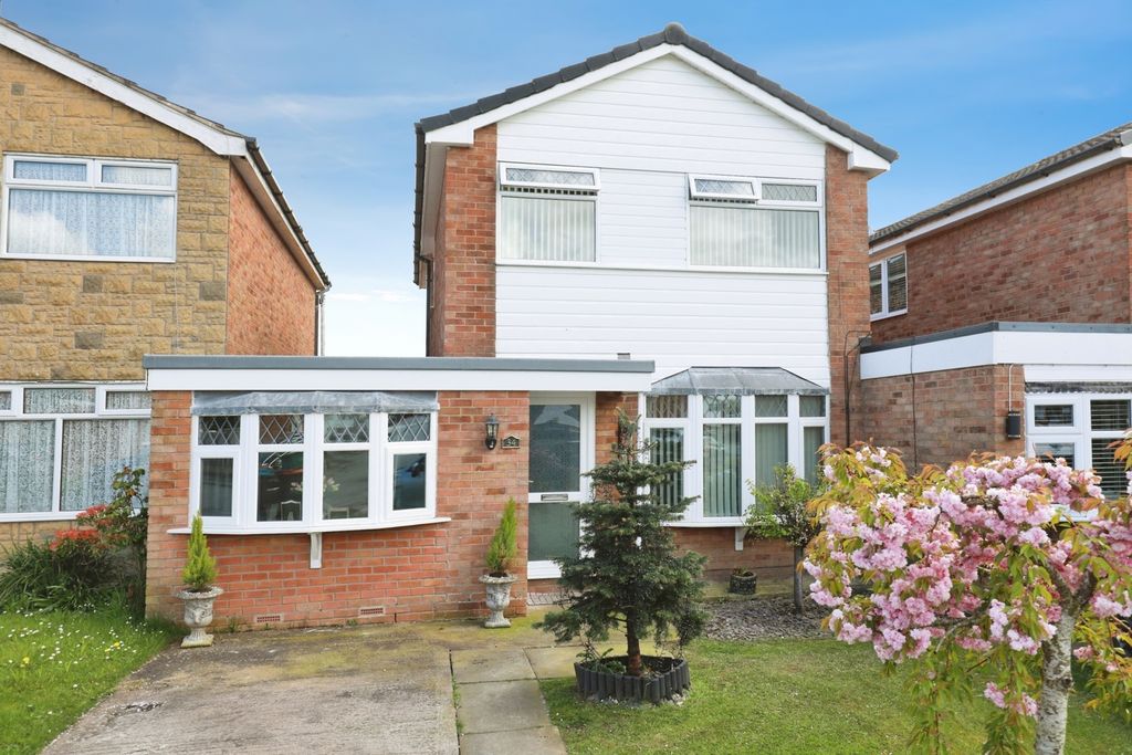 Property photo 1 of 17 Pbox-Img.Jpg