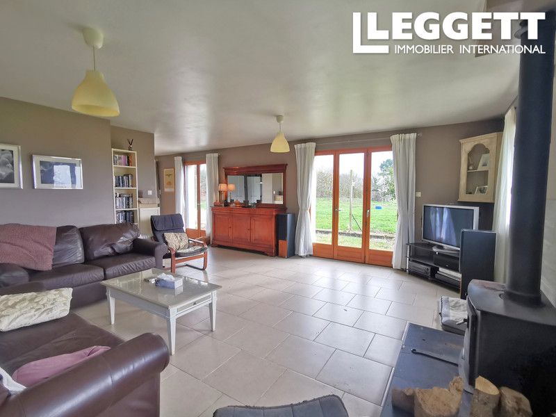 Property photo 3 of 10