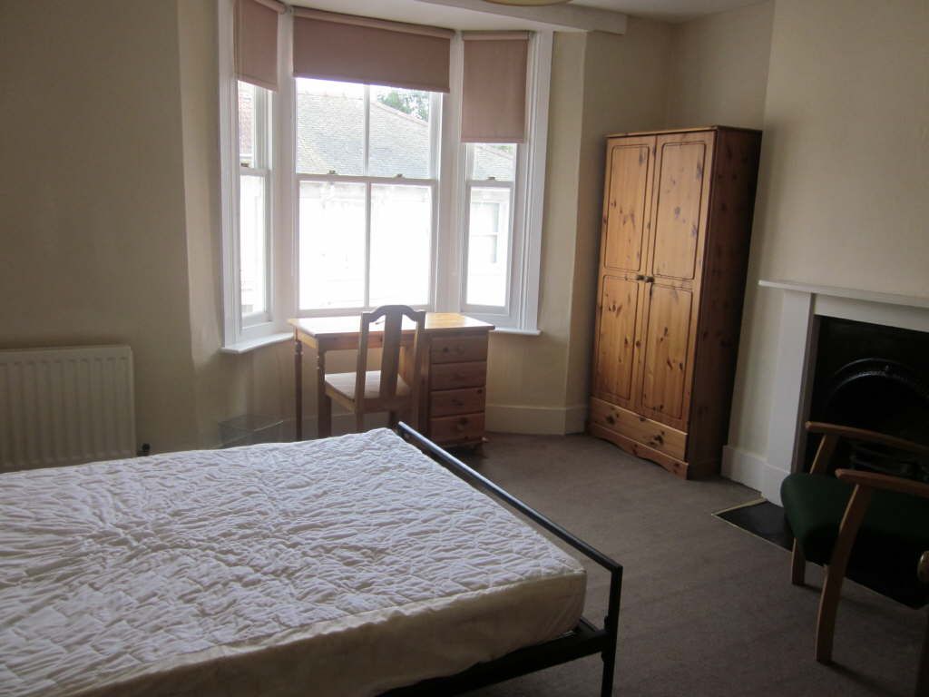 Property photo 2 of 8 Gallery