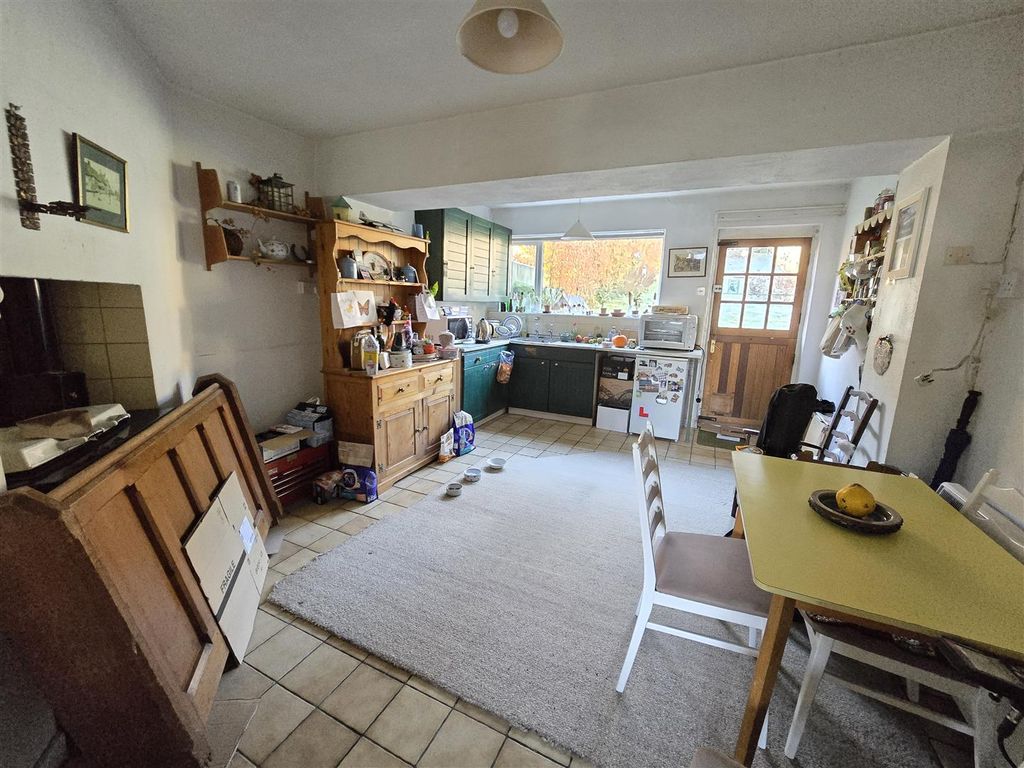 Property photo 3 of 38 20251120_103711.Jpg