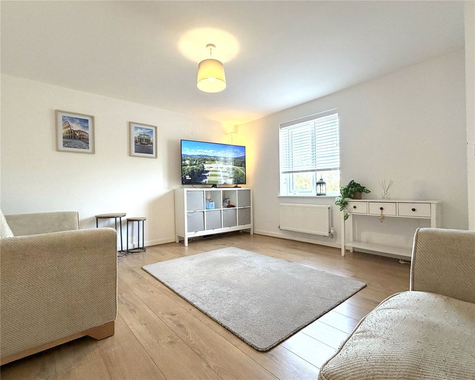 Property photo 2 of 11 Picture No. 03