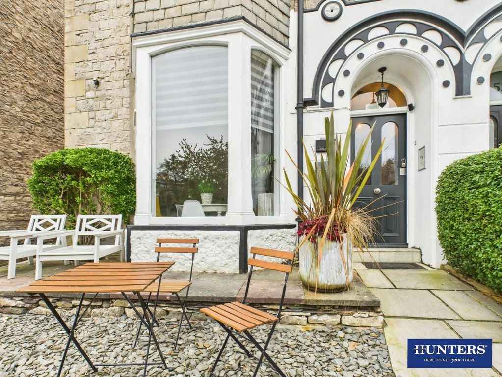 Property photo 2 of 32 Outside