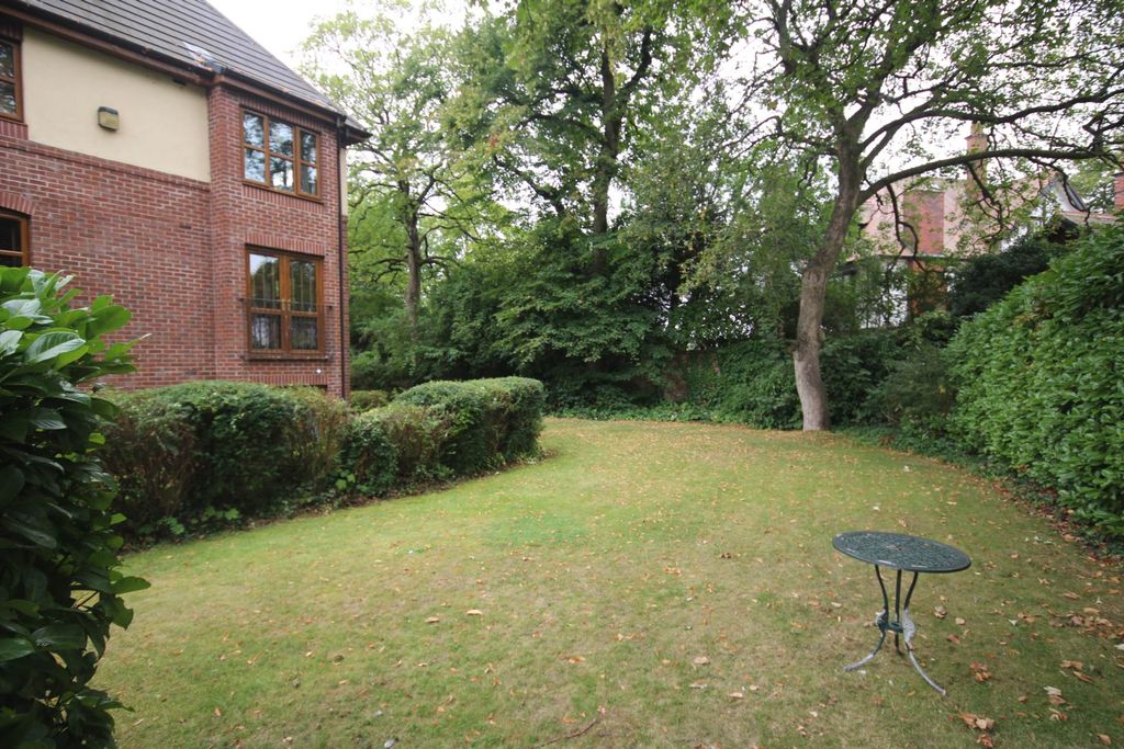 Property photo 2 of 15