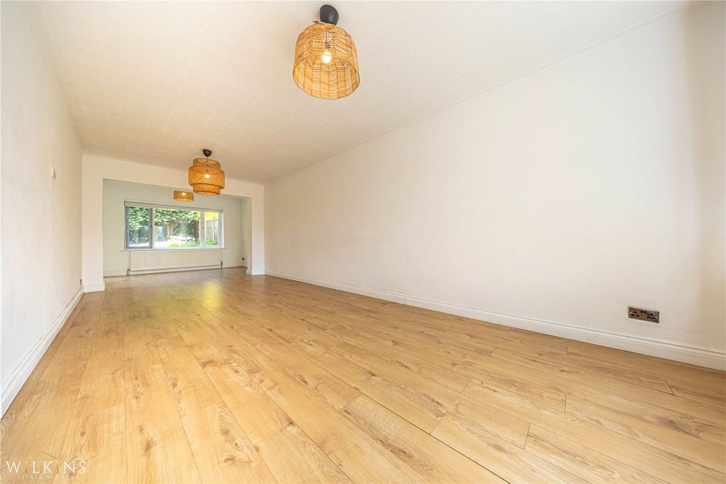 Property photo 2 of 28 Picture No. 02