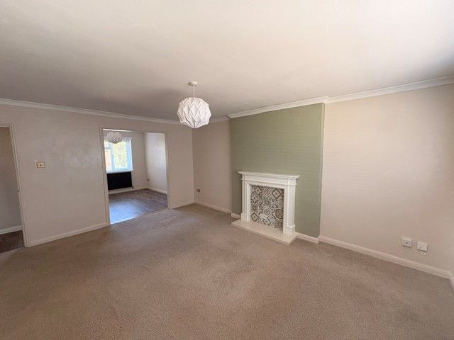 Property photo 2 of 15 Photo 21