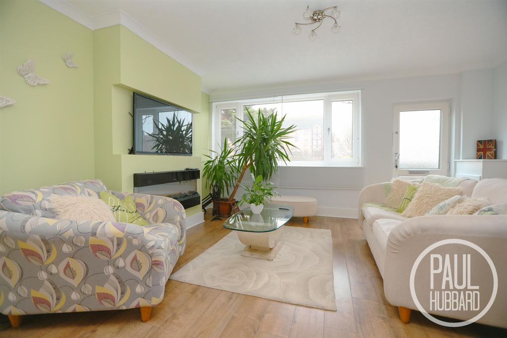 Property photo 2 of 16 7R5A9857 (1).Jpg