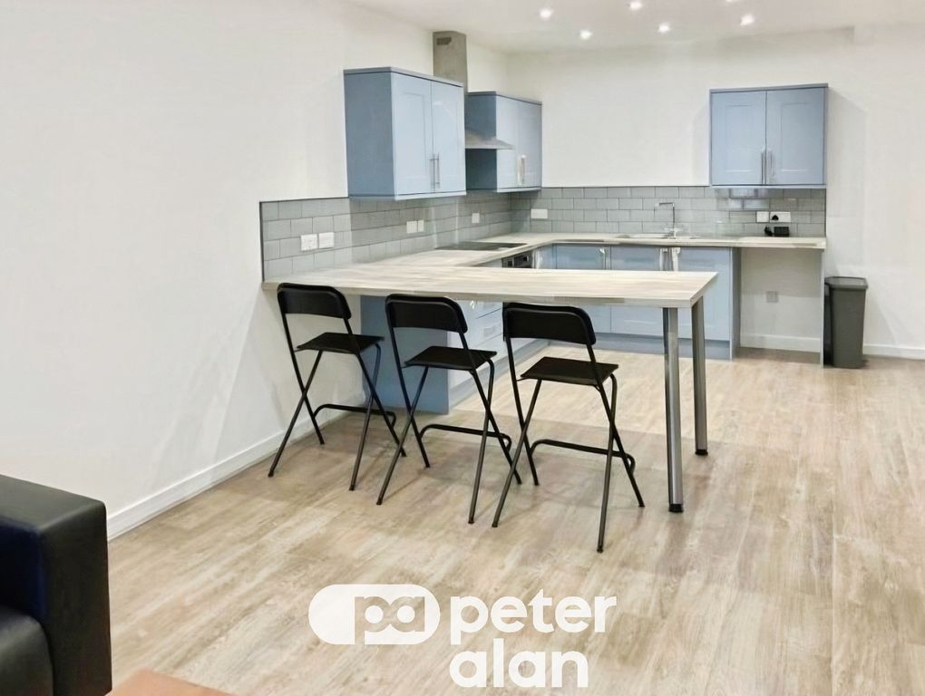 Property photo 1 of 2