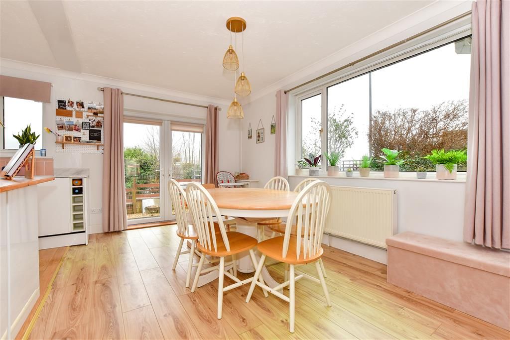 Property photo 1 of 14 Dining Area