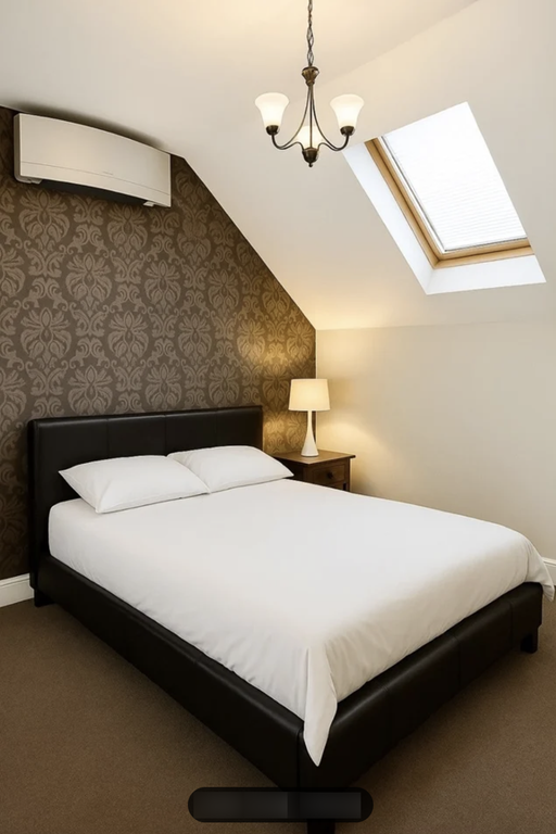 Property photo 1 of 7 Photo 0