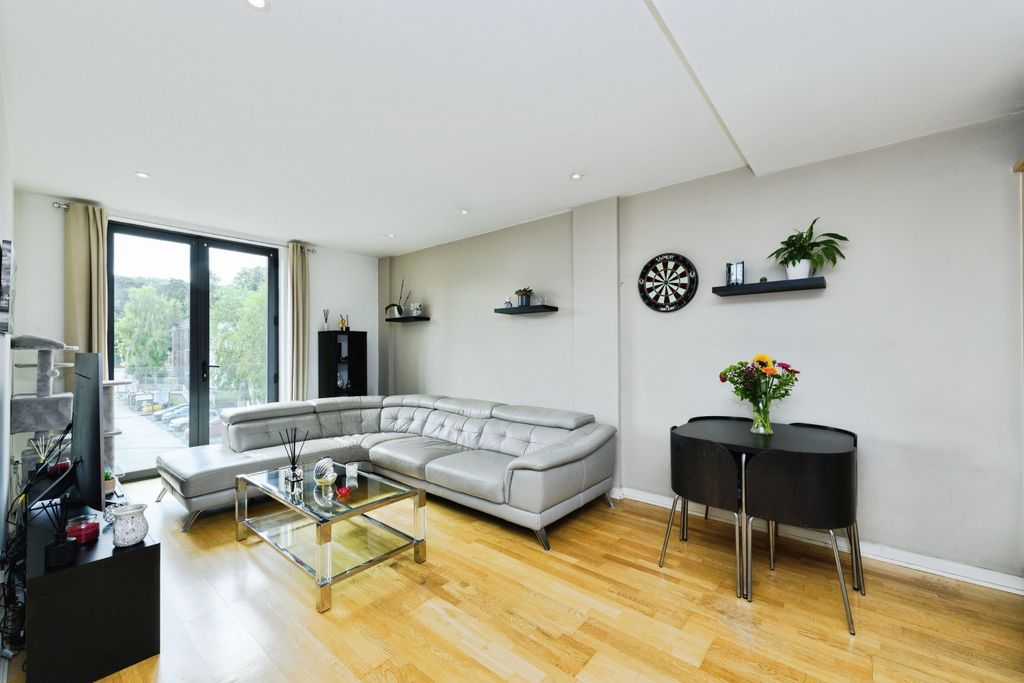 Property photo 1 of 19 Reception Room