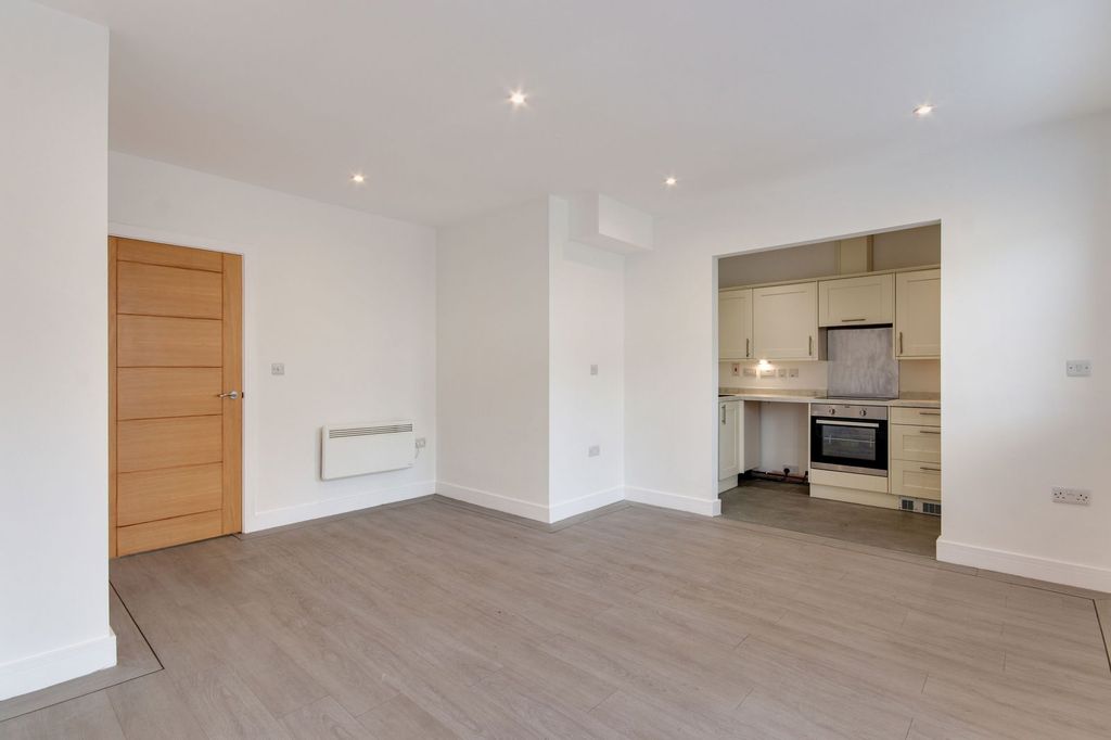 Additional image 4 of 1 bed flat for saleBramblefield Close, Longfield DA3