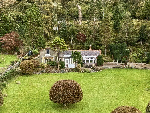 Property photo 1 of 39 Picture No. 37