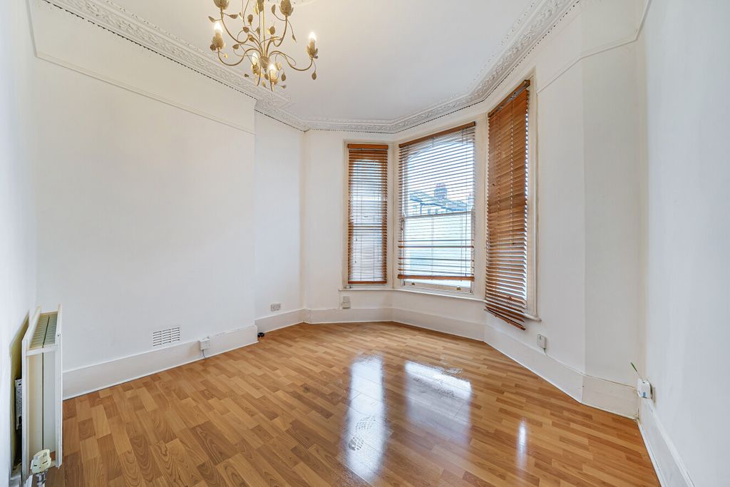 Property photo 3 of 17 1416826-4-69A18F2...