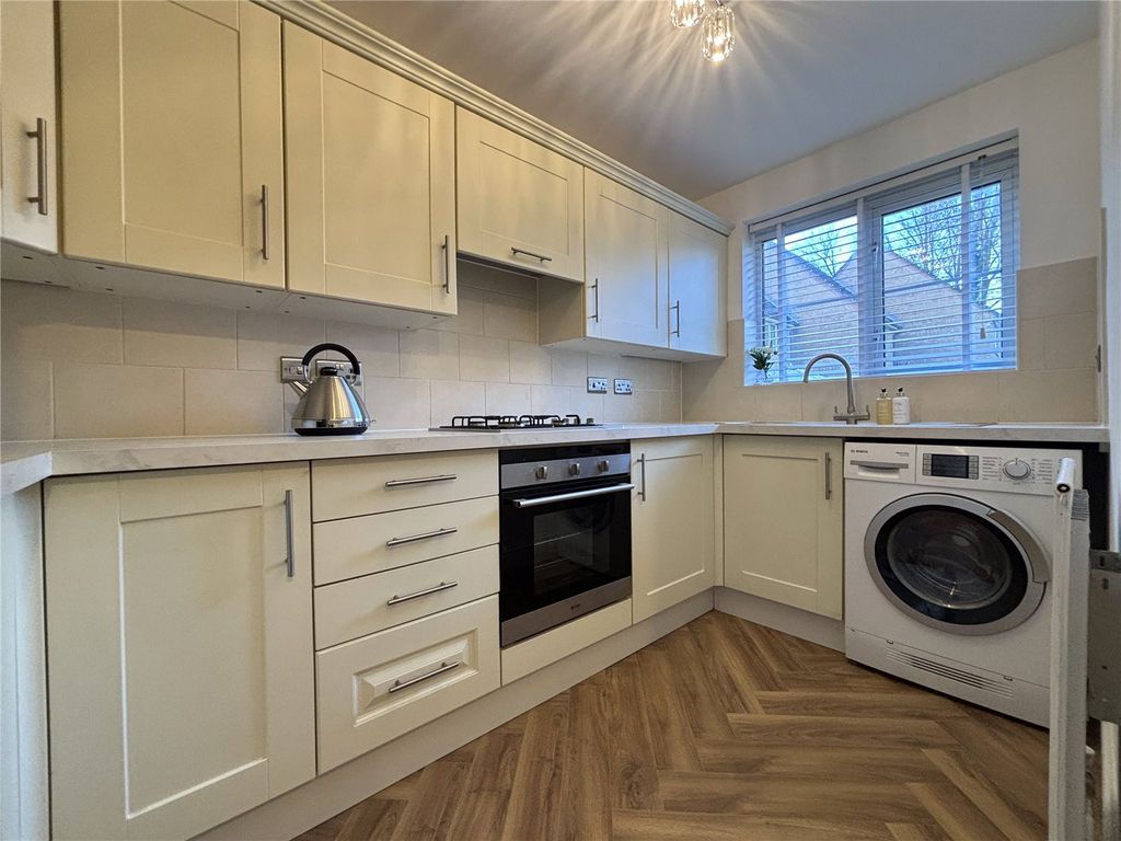 Property photo 2 of 9 Picture No. 04