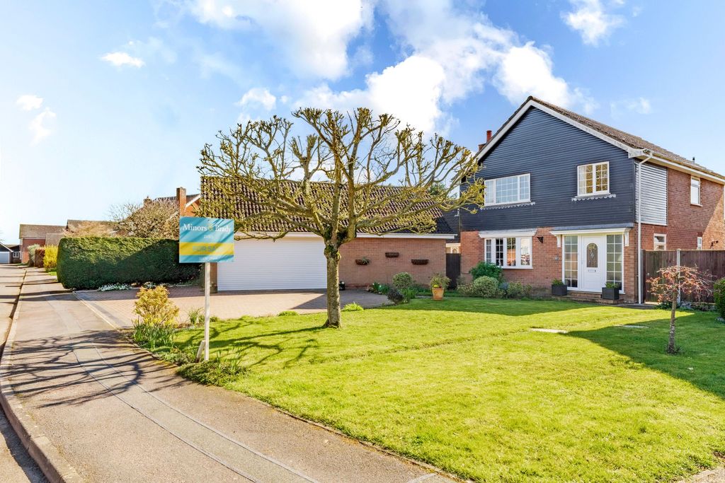 Property photo 1 of 20