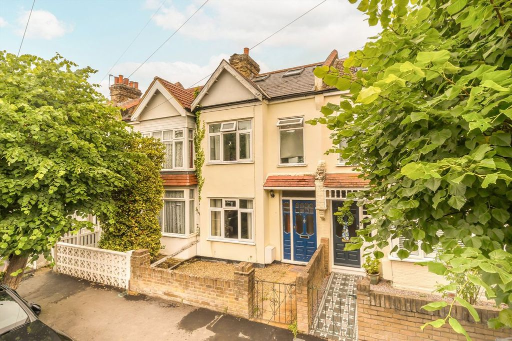 Property photo 1 of 7